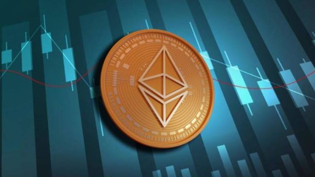 Курс Ethereum консолидируется: прорыв выше $4580 станет ключом к развороту
